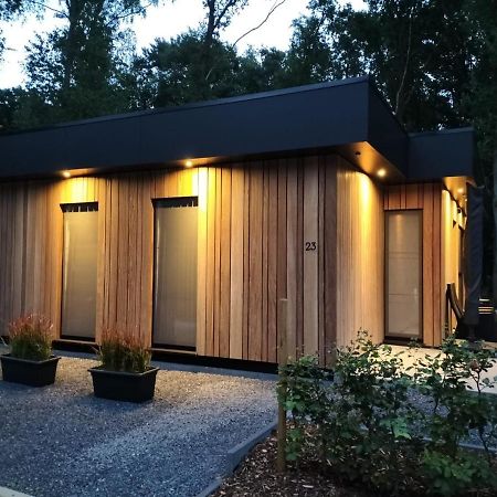 Theressa - Free Wifi En Netflix Zutendaal Exteriér fotografie
