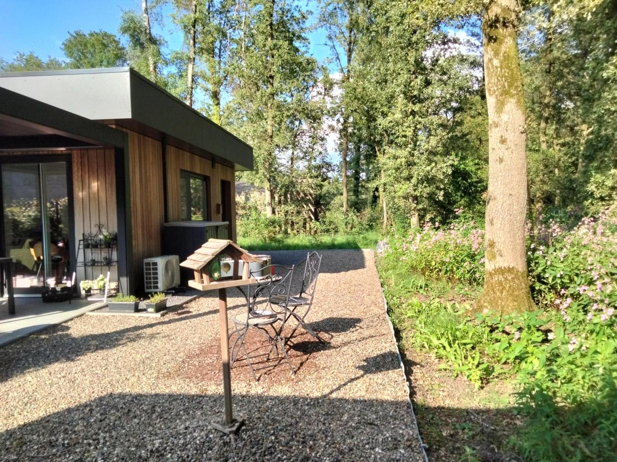 Theressa - Free Wifi En Netflix Zutendaal Exteriér fotografie